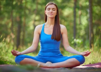 गुगल मिट लाईव्ह योगवर्गाचा तिसरा वर्धापन व जागतिक आरोग्य दिन लोहा येथे उत्साहात साजरा