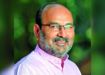 संजयकाकांना मोठा धक्का ; सांगलीतील भाजपचे चार ‘नगरसेवक’ विशाल पाटलांच्या ‘लिफाप्यात’