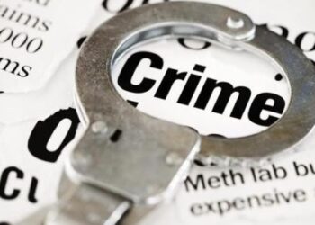 वर्दीला काळीमा ! अखेर ‘त्या’ दोघा पोलिसांचे निलंबन, ‘तिची’ छेड काढणे त्या दोन पोलिसांना पडले महागात ; पोलीस दलात खळबळ