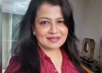 मंगळवेढा महोत्सवात बालरंगभूमी परिषदेच्या वतीने बालकलाकारांचा सांस्कृतिक कार्यक्रम संपन्न