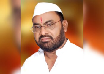 मोठा निर्णय ! जिल्ह्याचे नेते बबनराव आवताडे महाविकास आघाडी सोबत ; मंगळवेढ्यात काँग्रेसच्या उमेदवार प्रणिती शिंदेंचे बळ वाढले