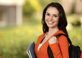 स्वर्गीय विठ्ठलराव नारायणराव येलपले पाटील जुनिअर कॉलेज येड्रावची बारावी बोर्ड परीक्षेत यशाची परंपरा अखंडित ; प्रशालेचा एकूण निकाल 98.96 टक्के