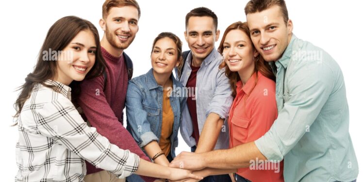 नूतन हायस्कूल बोराळे येथील 1998-99 च्या दहावी बॅचचा स्नेह मेळावा उत्साहात संपन्न