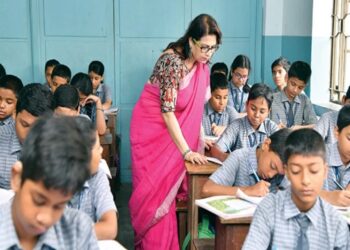 आंतरजिल्हा बदली झालेल्या शिक्षकांना तत्काळ कार्यमुक्त करावे ; प्राथमिक शिक्षक समितीचे जिल्हाध्यक्ष सुरेश पवार यांची मागणी