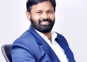 ओबीसी नेते लक्ष्मण हाके यांची प्रकृती खालावली ; रक्तदाब वाढल्याने पक्षघात किंवा हृदयविकाराचा धोका, डॉक्टरांनी व्यक्त केली भीती