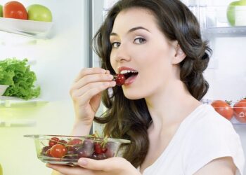 पोटाच्या तक्रारी टाळण्यासाठी असा असावा पावसाळी आहार ; आयुर्वेद तज्ञ डॉ. नयना व्यवहारे