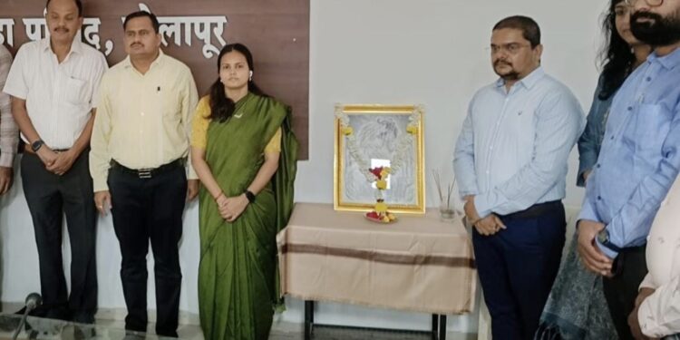 सोलापूर जिल्हा परिषदेत छत्रपती राजर्षी शाहू महाराज यांची जयंती उत्साहात साजरी