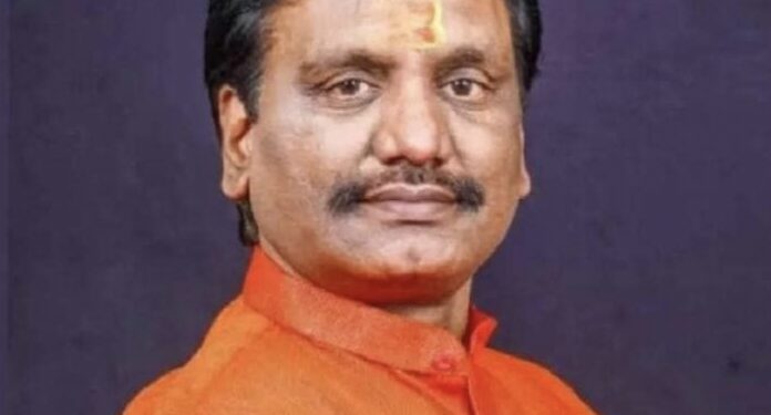 मोठी कारवाई ! विधानपरिषदेचे विरोधी पक्षनेते अंबादास दानवे यांचेवर शिवीगाळ प्रकरणी कारवाई ; सभागृहातून पाच दिवसांसाठी निलंबन