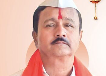 मरवडे येथील ज्येष्ठ पंचांगकर्ते संजय सन्मुख स्वामी महाराज यांचे हृदयविकाराच्या तीव्र झटक्याने निधन ; मरवडे गावावर शोककळा, आज रात्री उशिरा होणार अंत्यसंस्कार