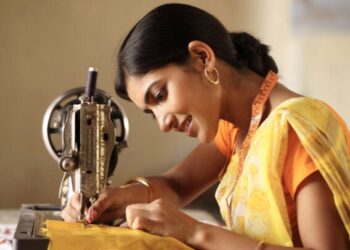 लखपती दीदी ! महिलांना व्यवसायासाठी आता मिळणार 5 लाखांपर्यंत बिनव्याजी कर्ज ; 9 कोटींपेक्षा अधिक महिलांनी घेतला या योजनेचा लाभ, केंद्र सरकारची लखपती दीदी योजना नक्की आहे तरी काय?