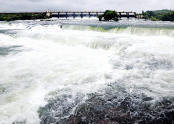 मुंबई, पुण्यासह संपूर्ण महाराष्ट्रात मुसळधार पाऊस ; मुंबई, पुण्यातील धरणांची सद्यस्थिती काय आहे? धरणात किती जमा झाला आहे पाणीसाठा? जाणून घ्या सविस्तर माहिती