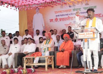 ज्यांनी ज्यांनी पदयात्रा काढली ते आमदार, खासदार झालेत त्यामुळे यावेळी तमनगौडा रविपाटील हेच जतचे आमदार : माजी केंद्रीय मंत्री बसनगौडा पाटील-यतनाळ