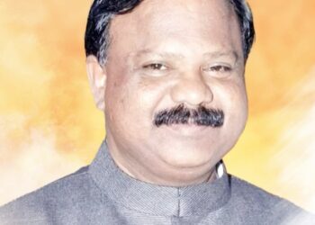 राष्ट्रीय नाभिक एकता महासंघाचे राष्ट्रीय अध्यक्ष भगवानराव बिडवे आज सोलापूर जिल्हा दौऱ्यावर ; सांगोला येथील नाभिक समाजाच्या उपोषण स्थळी देणार भेट