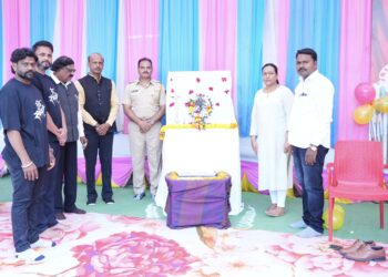 उदयसिंह मोहिते पाटील इंग्लिश मिडियम स्कूलमध्ये दोन दिवस ‘फ्युजन 2024 आर्ट डे’ ची धमाल, विद्यार्थ्यांमध्ये प्रचंड उत्साह ; पोलीस निरीक्षक महेश ढवाण, स्त्रीरोग तज्ञ डॉ. पुष्पांजली शिंदे यांची प्रमुख उपस्थिती