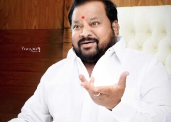 अजितदादांचा शिलेदार सांगोला विधानसभेच्या मैदानात उतरताच विद्यमान आमदार शहाजीबापू पाटील ॲक्शन मोडवर ; ‘सोन्याच्या सांगोल्याची सोनेरी माणसं’ हा मुंबईतील सांगोलकरांचा आज स्नेहबंधन मेळावा, सांगोल्यात विधानसभेला तिरंगी लढत अटळ?