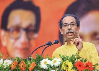 मोठी बातमी ! राज्याचे माजी मुख्यमंत्री व शिवसेना पक्षप्रमुख उद्धव ठाकरे रुग्णालयात दाखल ; ठाकरेंवर तातडीने करण्यात आली ‘ही’ मोठी शस्त्रक्रिया, ऐन निवडणुकीत ठाकरेंना घ्यावी लागणार विश्रांती