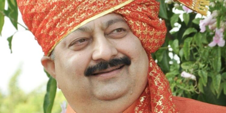 राष्ट्रवादीला सोलापूर जिल्ह्यात सर्वात मोठा धक्का ! उपमुख्यमंत्री अजित पवारांचे निकटवर्तीय व राष्ट्रवादीचे सोलापूर जिल्हाध्यक्ष दीपकआबा साळुंखे यांचा पक्षाला रामराम ; सांगोला विधानसभेच्या मैदानात उतरणार, आमदार शहाजी बापूंचे टेन्शन वाढले