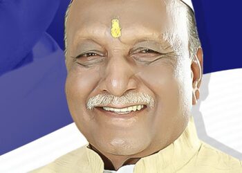 ढोबळेंना शरद पवार गटात मानाचे पान ! राष्ट्रवादी काँग्रेस शरदचंद्र पवार पक्षाच्या प्रदेश उपाध्यक्षपदी माजी मंत्री प्रा. लक्ष्मणराव ढोबळे यांची नियुक्ती ; विधानसभा निवडणुकीत सोपवली राज्याची मोठी जबाबदारी