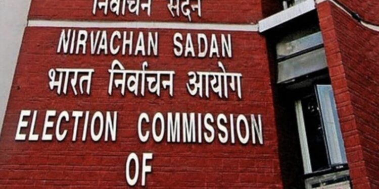 मोठी बातमी ! महाराष्ट्र विधानसभा निवडणुकीत पैशांचा महापूर ; भुलेश्वर मधून 2.3 कोटी तर शिवडीत 1.10 कोटी जप्त, सोलापूर ग्रामीण पोलिसांकडूनही मोठी कारवाई