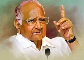 मोठी बातमी ! माजी केंद्रीय कृषिमंत्री शरद पवार रविवारी माळशिरस तालुक्यातील मारकडवाडीत येणार ; बॅलेट पेपरवाल्या गावात दिग्गजांचे होणार लँडिंग, जाणत्या राजाच्या दौऱ्याने आंदोलनाला बळ मिळणार?