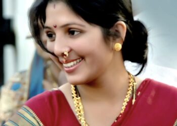 खळबळजनक ! पोलीस असलेल्या वर्गमित्रानेच केला 36 वर्षीय महिलेचा गळा आवळून खून ; शौचालयाच्या टाकीत लपवला मृतदेह, बडतर्फ पोलीस कर्मचारी असलेल्या आरोपीला अटक