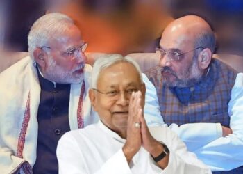 मोठी बातमी ! ….तर केंद्रातील मोदी सरकार कोसळणार? नितीश कुमार अस्वस्थ, मोदींची साथ सोडून एनडीएतून बाहेर पडणार? नितीश कुमारांच्या गोटात हालचालींना वेग