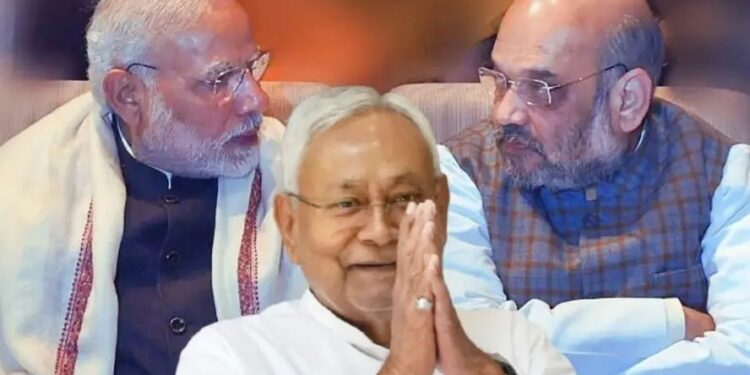 मोठी बातमी ! ….तर केंद्रातील मोदी सरकार कोसळणार? नितीश कुमार अस्वस्थ, मोदींची साथ सोडून एनडीएतून बाहेर पडणार? नितीश कुमारांच्या गोटात हालचालींना वेग