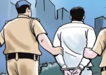 धक्कादायक ! मद्यप्राशन करून एसटी चालकाने चालवली भरधाव वेगाने बस, 46 प्रवाशांचा जीव टांगणीला ; राज्य परिवहन महामंडळाच्या अधिकाऱ्याच्या फिर्यादीवरून बस चालकाविरोधात पोलिसात गुन्हा दाखल