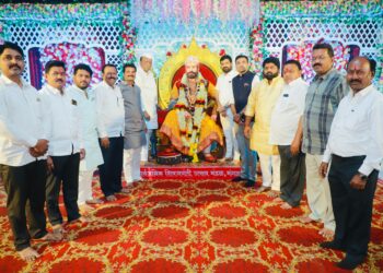 छत्रपती शिवाजी महाराजांचा पराक्रमी इतिहास व आदर्श असताना आजची तरुण पिढी एवढी डिप्रेशन मध्ये कशी? : व्याख्याते निलेश चव्हाण