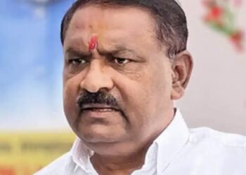 मोठी बातमी ! भारतीय जनता पार्टीचे बहुचर्चित आमदार सुरेश धस यांची आमदारकी धोक्यात? कोर्टाने दिला महत्त्वाचा आदेश, नेमके प्रकरण काय?