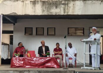 उदयसिंह मोहिते पाटील इंग्लिश मिडियम प्रशालेत मराठी भाषा गौरव दिन उत्साहात साजरा ; अशोक महाराज मोरे यांची प्रमुख उपस्थिती