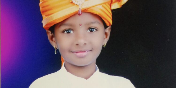 कौतुकास्पद ! मंगळवेढा येथील नगरपालिका मुले शाळा नंबर 1 ची विद्यार्थिनी स्वरा कोकरे हिने पटकावला सर्वोत्कृष्ट बालवक्ता किताब