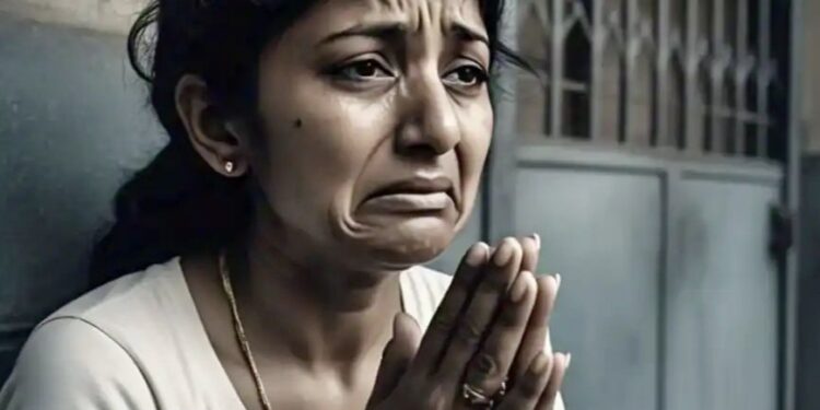 महिला दिनाला गालबोट ! जागतिक महिला दिनाच्या दिवशीच पोलीस कर्मचाऱ्याने केला महिलेवर बलात्कार ; धक्कादायक घटनेने बीड जिल्हा हादरला