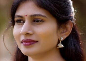 धक्कादायक ! केंद्रीय मंत्री रक्षा खडसे यांच्या मुलीसोबत टवाळखोरांची छेडछाड ; राज्यात महिला असुरक्षित, महाराष्ट्रात महिलांच्या सुरक्षेचा मुद्दा पुन्हा ऐरणीवर