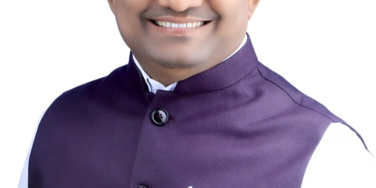 सूर्योदय उद्योग समूहाचे संस्थापक अनिलभाऊ इंगवले सकाळ गौरवगाथा पुरस्काराने सन्मानित ; सहकार, आर्थिक व औद्योगिक क्षेत्रात गगनभरारी घेणाऱ्या सूर्योदय समूहाच्या शिरपेचात मानाचा तुरा