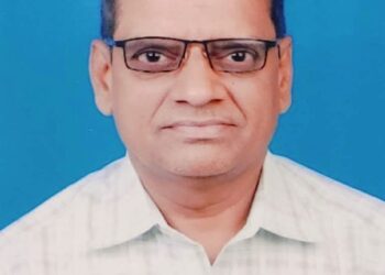 सांगोला येथील आपुलकी प्रतिष्ठानचे अध्यक्ष पत्रकार राजेंद्र यादव यांना कळंब तालुका पत्रकार संघाचा पुरस्कार जाहीर