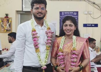 आदर्श मॅरेज ! माजी आमदारांनी आपल्या लाडक्या कन्येचा विवाह केला केवळ 150 रुपयांत आणि लाखोंची गुरुदक्षिणा केली विनाअनुदानित शिक्षकांसाठी समर्पित ; दत्तात्रय सावंत यांच्या निर्णयाचे राज्यभरातून होतेय कौतुक