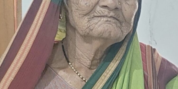 डिकसळ येथील कृष्णाबाई बाबू फुगारे यांचे निधन