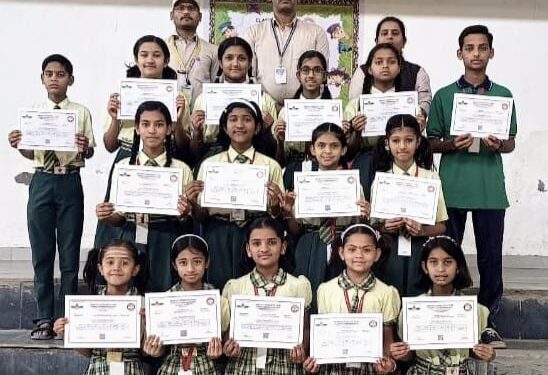 कौतुकास्पद ! मंगळवेढा येथील उदयसिंह मोहिते पाटील इंग्लिश मीडियम स्कूल संगीतातही अव्वल ; शास्त्रीय संगीत परीक्षेत प्रशालेतील विद्यार्थ्यांचे घवघवीत यश