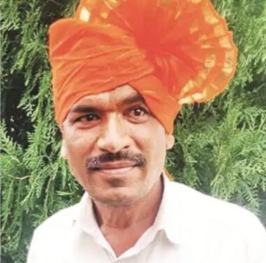 धक्कादायक ! पगार बंद केल्याने मी जीवन संपवतोय… ; 55 वर्षीय शिक्षकाची दोन पानी हृदयद्रावक सुसाईड नोट लिहून आत्महत्या, शैक्षणिक क्षेत्रात खळबळ